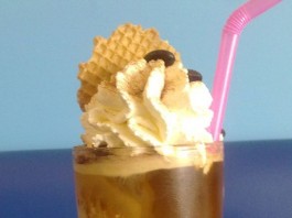 Eiskaffee – Die Böhm war da.