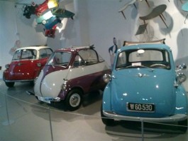 Knutschkugel, Wurlitzer und Goggomobil