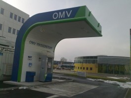 Einmal volltanken! 4 kg Wasserstoff bitte.