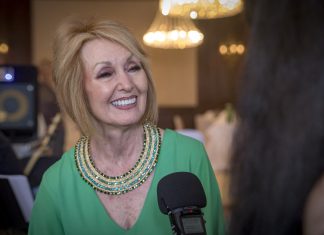 „Elvis that’s the way he was“ – Elvis‘ Cousine Donna Presley im Interview Donna Presley im Interview mit Stefanie Böhm (c)Alex Acaris - (c) ACARIS.AT